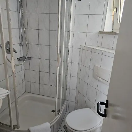 Ξενοδοχείο Tennenloher Hof